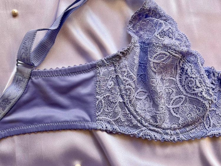 سوتین دانتل بدون لایه Maral ژاسمن | کاپ D آبی آسمانی