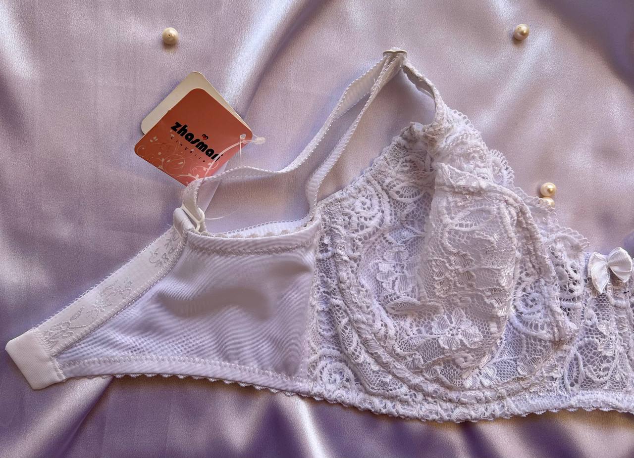 سوتین دانتل بدون لایه Maral ژاسمن | کاپ D سفید