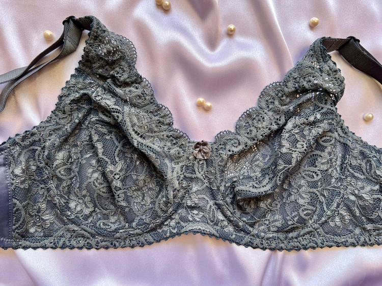 سوتین دانتل بدون لایه Maral ژاسمن | کاپ D توسی دودی