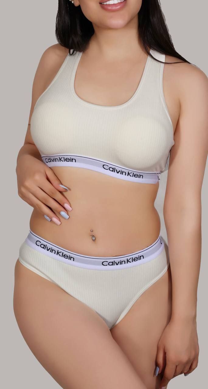 نیم تنه و شورت کبریتی زنانه کالوین کلاین EMA سفید